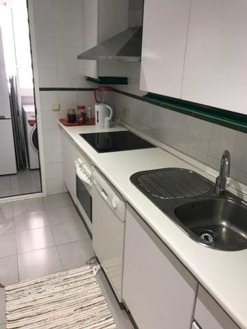 Hacienda Nagueles 1, 2 Bed 2 Bath, Large Terrace 400m From Apartment